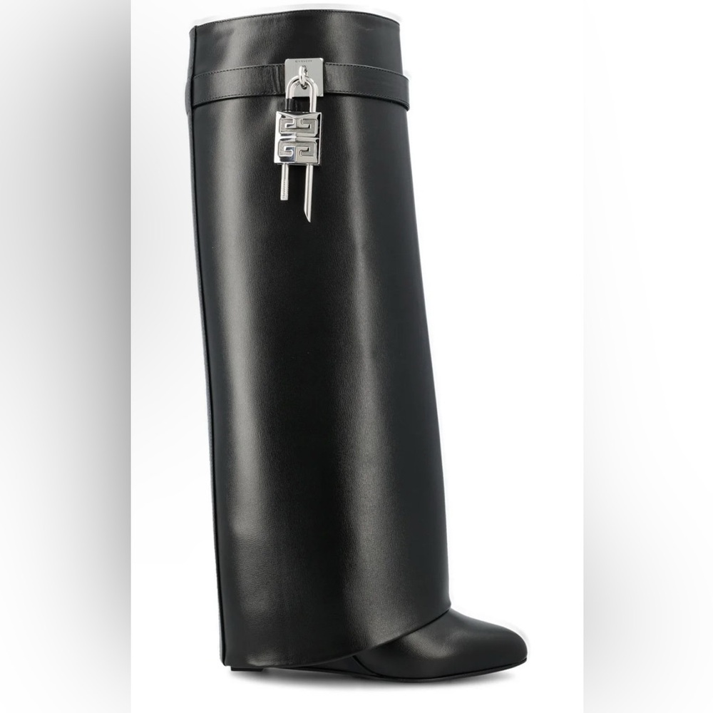 Givenchy Black Leather Shoe